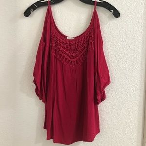 Eyeshadow Cold Shoulder Top